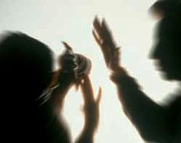 Discutió fuertemente con su novia y se prendió fuego