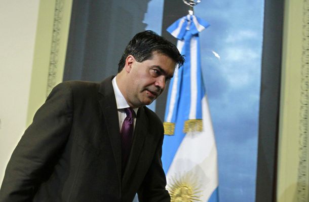 Capitanich vinculó al dólar blue con el lavado de dinero y el narcotráfico