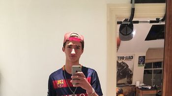 el hijo de mourinho festejo la goleada del barcelona en su cuenta de twitter el hijo de mourinho festejo la goleada del barcelona en su cuenta de twitter