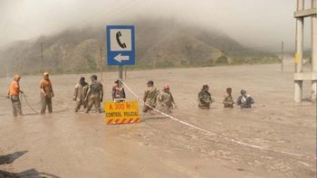 Alerta por alud de barro en Jujuy Alerta por alud de barro en Jujuy