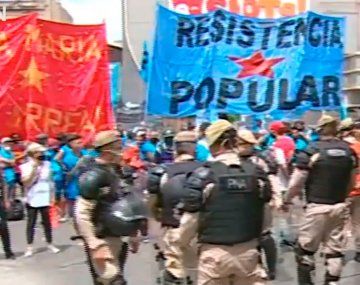 Corte total en Puente Pueyrredón por protesta piquetera