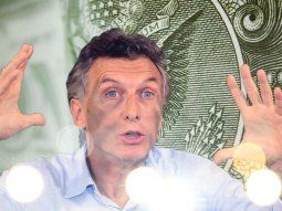 Cuántos viajes de egresados pagaría el préstamo del FMI