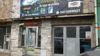 boliche polemico da tragos gratis a chicas si se aguantan las ganas de ir al bano boliche polemico da tragos gratis a chicas si se aguantan las ganas de ir al bano