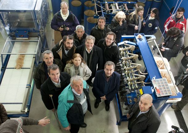 Inauguraron una importante fábrica de hilo