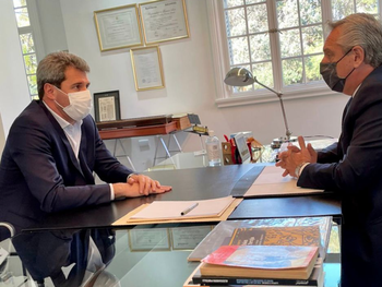El Presidente trabaja en la Quinta de Olivos: se reunió con Uñac