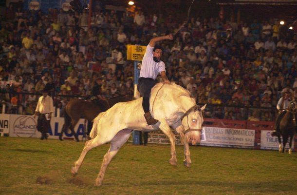 Dura respuesta del intendente de Jesús María a Catupecu Machu