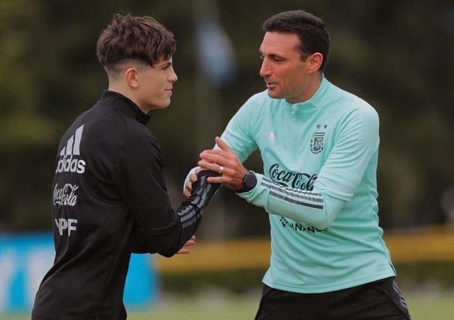 Alejandro Garnacho habló sobre la Selección Argentina y su acento es furor en las redes sociales