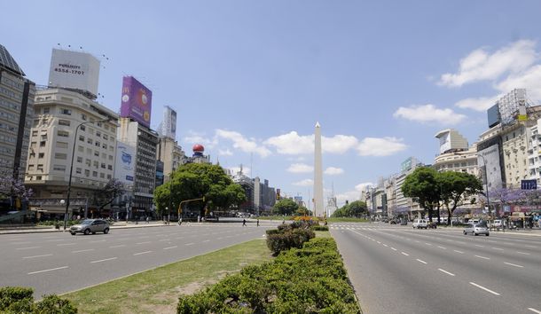 El microcentro porteño, casi vacío por el paro de Moyano y Micheli