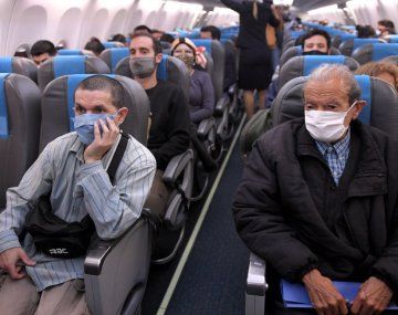 El Gobierno habilitará vuelos especiales para acelerar el regreso de argentinos que están en el exterior