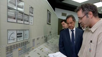 inauguraron un simulador en la central nuclear kirchner inauguraron un simulador en la central nuclear kirchner