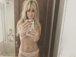 El topless de Florencia Peña El topless de Florencia Peña