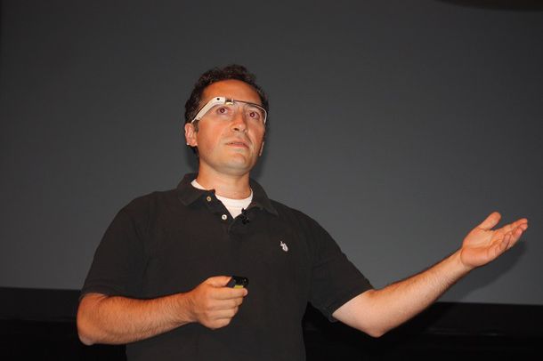 Y un día Google perdió: se fue el creador de Google Glass