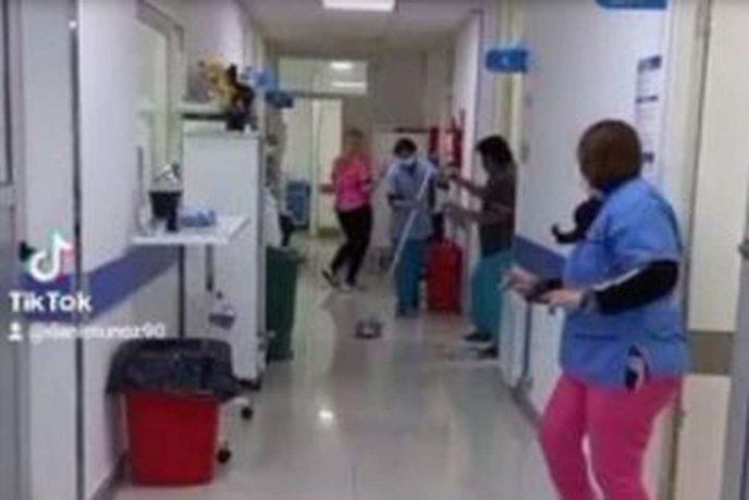 VIDEO: El festejo en un hospital de Mar de Ajó por el primer día sin pacientes con coronavirus