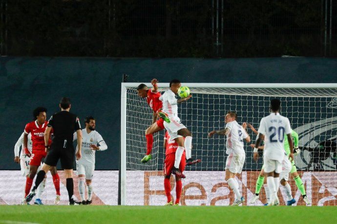 Liga española: Real Madrid igualó con Sevilla, y Atlético de Madrid sigue como líder
