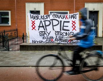 Los mensajes de apoyo inundaron las calles de Amsterdam