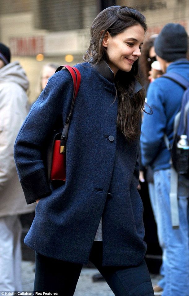 Katie Holmes sin maquillaje