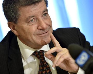El titular de la OIT aconseja no pisar los salarios
