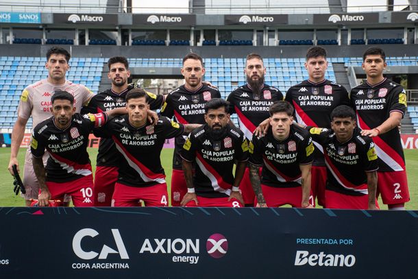 San Martín de Tucumán eliminó por penales a Estudiantes de Río Cuarto y avanzó en Copa Argentina