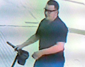 Santa Fe: le robó 400 mil dólares a una jubilada con el cuento del tío y escapó en monopatín