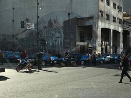 Al menos tres heridos tras un feroz enfrentamiento armado en San Telmo