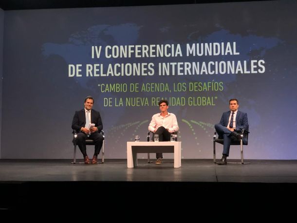Se desarrolla la IV Conferencia Mundial de Relaciones Internacionales