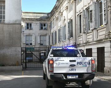 Murió un preso que se lanzó del cuarto piso de Tribunales de La Plata: estaba acusado de abuso sexual