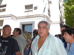 El Pata Medina fue detenido tras atrincherarse en su auto