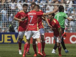 estudiantes vencio a atletico tucuman y es unico puntero estudiantes vencio a atletico tucuman y es unico puntero