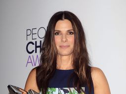 Sandra Bullock, la gran ganadora de los Peoples Choice Awards