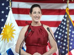 Heide Fulton, embajadora de Estados Unidos en Uruguay. Heide Fulton, embajadora de Estados Unidos en Uruguay.