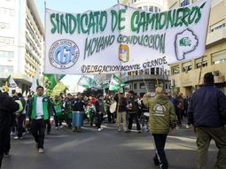 en medio de la interna, renunciaron dos dirigentes del gremio de camioneros en medio de la interna, renunciaron dos dirigentes del gremio de camioneros