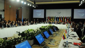 igual que el mercosur, unasur suspendio a paraguay igual que el mercosur, unasur suspendio a paraguay