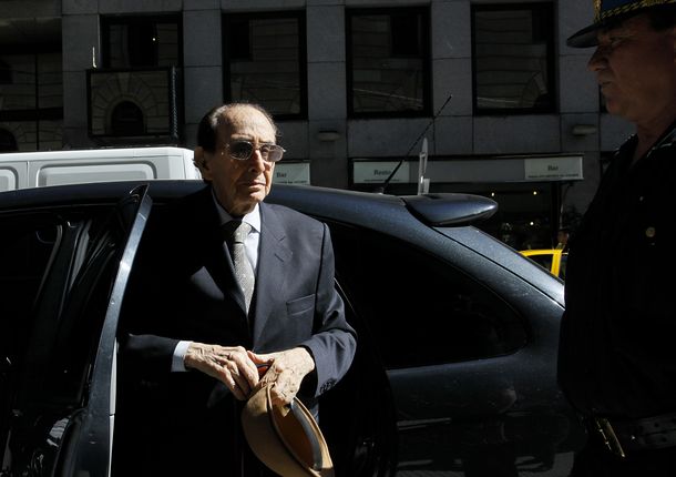 El juez Fayt deja de ser miembro de la Corte desde este viernes