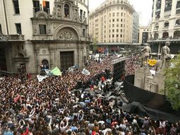 El show de Ciro en pleno Microcentro.