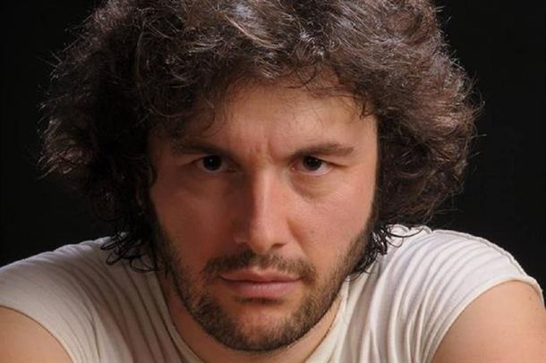 Ergün Demir contra Nacha Guevara: Jamás rechacé sacarme fotos con el público