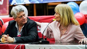 Rafael Michilini se mostró convencido de que la fórmula presidencial del Frente Amplio debe ser Cosse-Orsi. Rafael Michilini se mostró convencido de que la fórmula presidencial del Frente Amplio debe ser Cosse-Orsi.