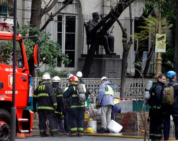 Escape de gas en Barracas: murió un operario y sobrevivieron otros dos