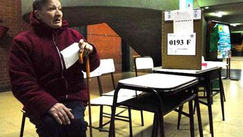 Legislativas 2009 Más temprano que las autoridades de mesa Legislativas 2009 Más temprano que las autoridades de mesa