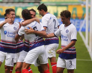 Ciclón en Mardel: San Lorenzo hizo tres goles en 28 minutos y le ganó 4 a 1 a Aldosivi