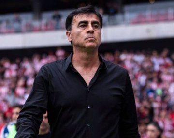 Desafían las estadísticas: solo tres DT mantuvieron el cargo en 2024