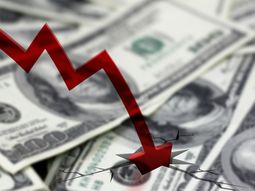 el dolar negro toco un nuevo minimo y se vendio a $12,38 el dolar negro toco un nuevo minimo y se vendio a $12,38