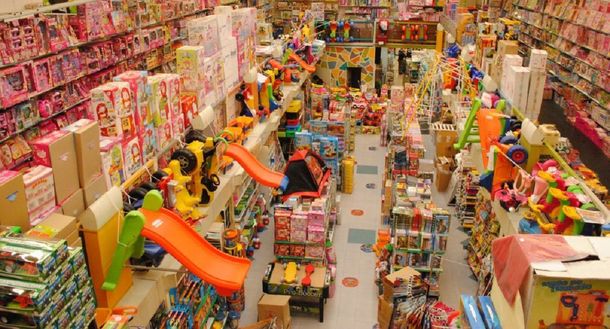 Ni la Navidad pudo esquivar la recesión: las ventas de juguetes cayeron 20%