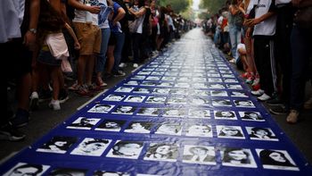 Día de la Memoria: qué hacer productivo en 75 minutos en vez de ver el video negacionista del Gobierno Día de la Memoria: qué hacer productivo en 75 minutos en vez de ver el video negacionista del Gobierno