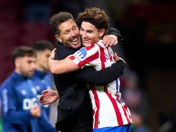 simeone respaldo a julian alvarez: es el mejor jugador que tiene el atletico de madrid simeone respaldo a julian alvarez: es el mejor jugador que tiene el atletico de madrid