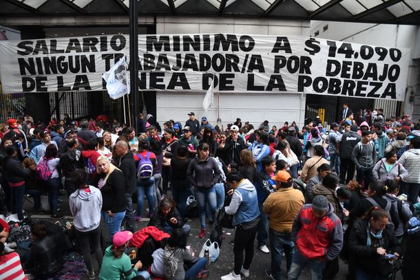 Caos en el centro porteño por la protesta de movimientos sociales