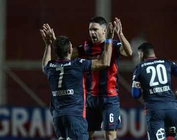 San Lorenzo eliminó a Banfield gracias a Torrico 