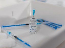 Comienza la distribución de más de 2 millones de vacunas de AstraZeneca en todo el país