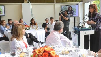 Cristinaolivos_dyn Cristinaolivos_dyn