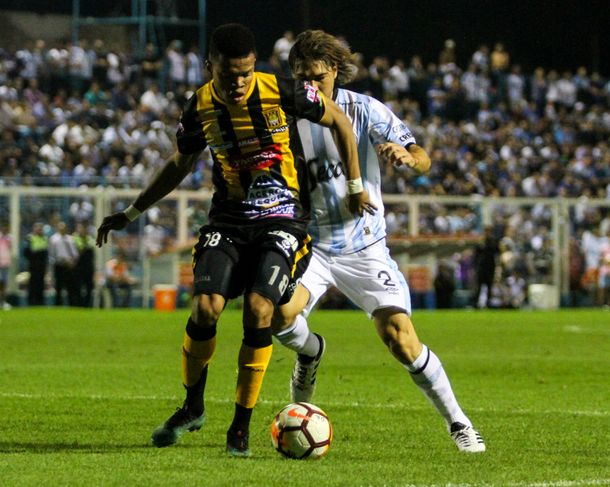 Atlético Tucumán venció a The Strongest