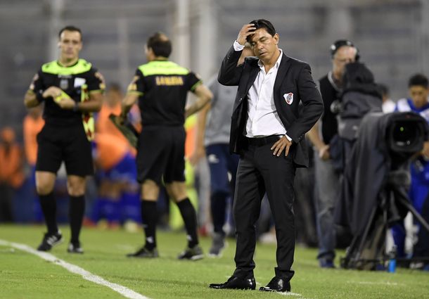 Gallardo no encuentra respuestas para sacar a River del mal momento